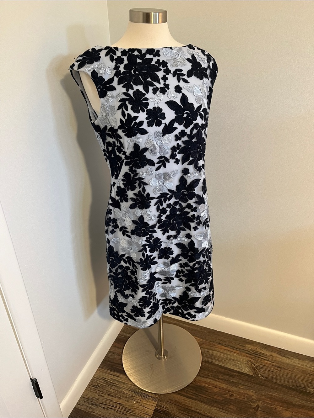 Sleeveless Navy Blue and Soft Blue Floral Embroidered Shift Dress
